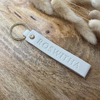 Schlüsselanhänger mit Name Datum personalisiert Mitbringsel Hochzeit Geburtstag Muttertag Vatertag Valentinstag Geschenk Taschenanhänger