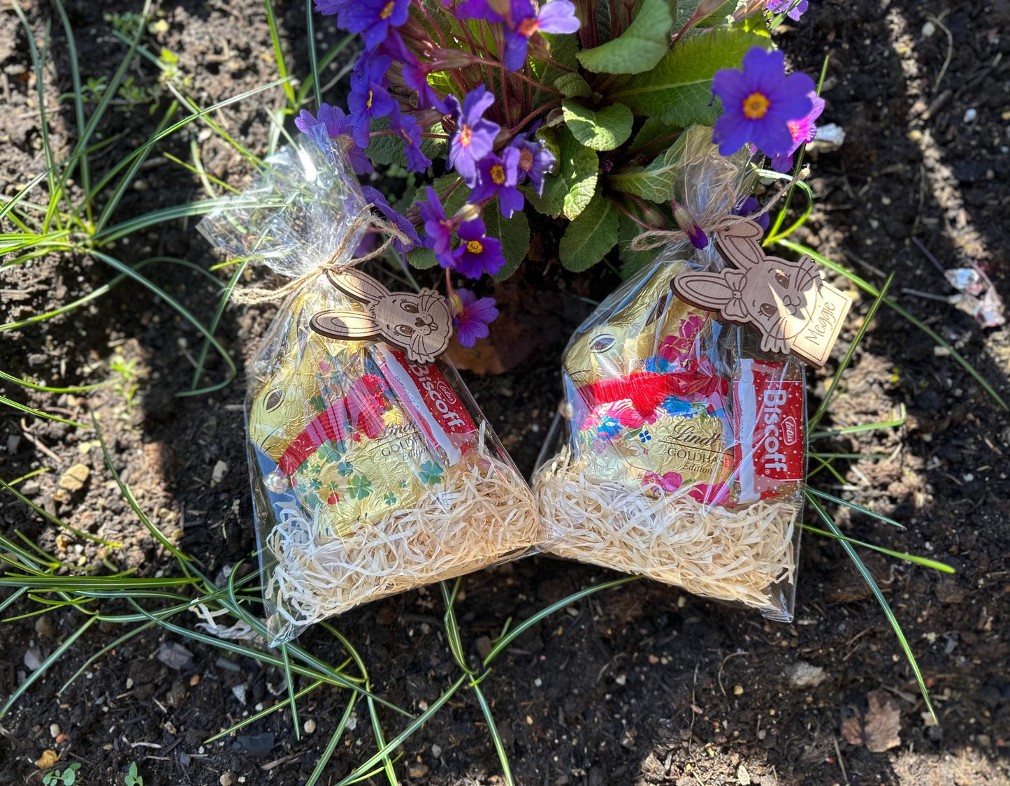 Ostertüte personalisiert mit Holz Anhänger & Lindt Hase – Cellophantütchen Ostern, Osterdekoration, Ostergeschenk Kinder