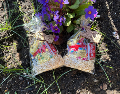 Ostertüte personalisiert mit Holz Anhänger & Lindt Hase – Cellophantütchen Ostern, Osterdekoration, Ostergeschenk Kinder