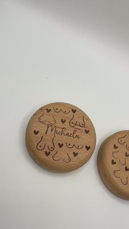 Busenfreundin Geschenk – Kühlschrankmagnet mit Flaschenöffner personalisiert – Lustiges JGA Geschenk für Frauen