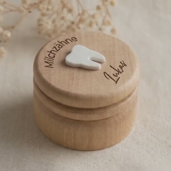 Milchzahndose mit Namen aus Holz Geschenk zur Einschulung Jungen & Mädchen Personalisierte Zahndose für die Zahnfee Erinnerungsbox Acrylzahn